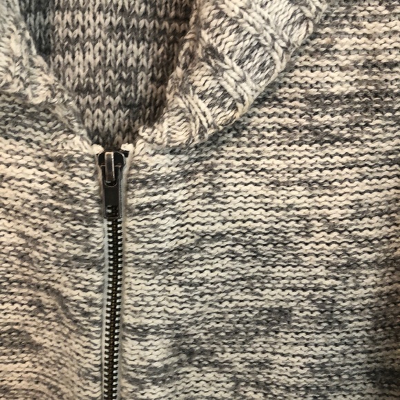 Chunky wool sweater - Picture 3 of 4